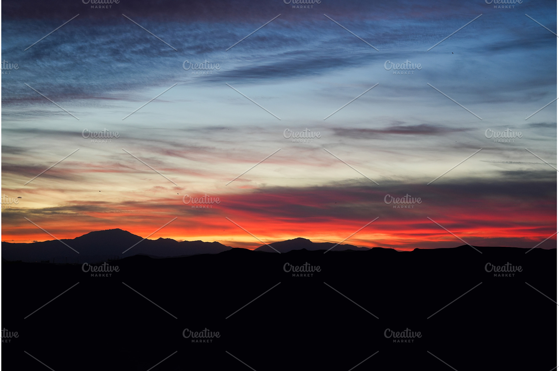 Smooth Gradient Sunset Sky With Soft, a Nature Photo by volodymyrshtun13795