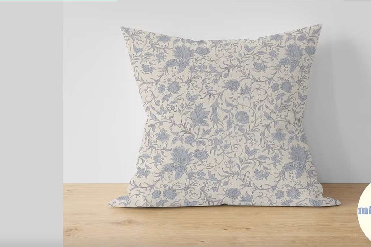 BlueBeige Vintage Floral Pattern PSD, a Pattern Graphic by Mieken Petra Designs (Photo 3 of 3)