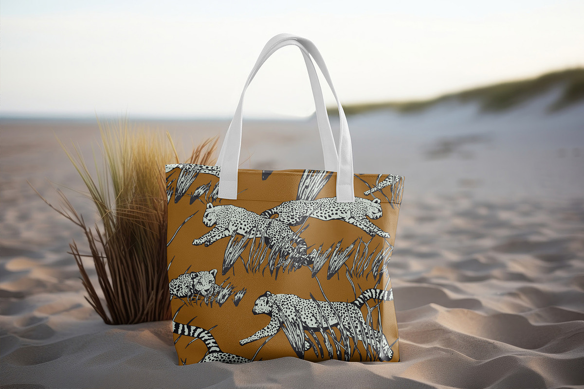 Hunting Cheetahs, a Wallpaper Graphic by MalyskaStudio (Photo 5 of 5)
