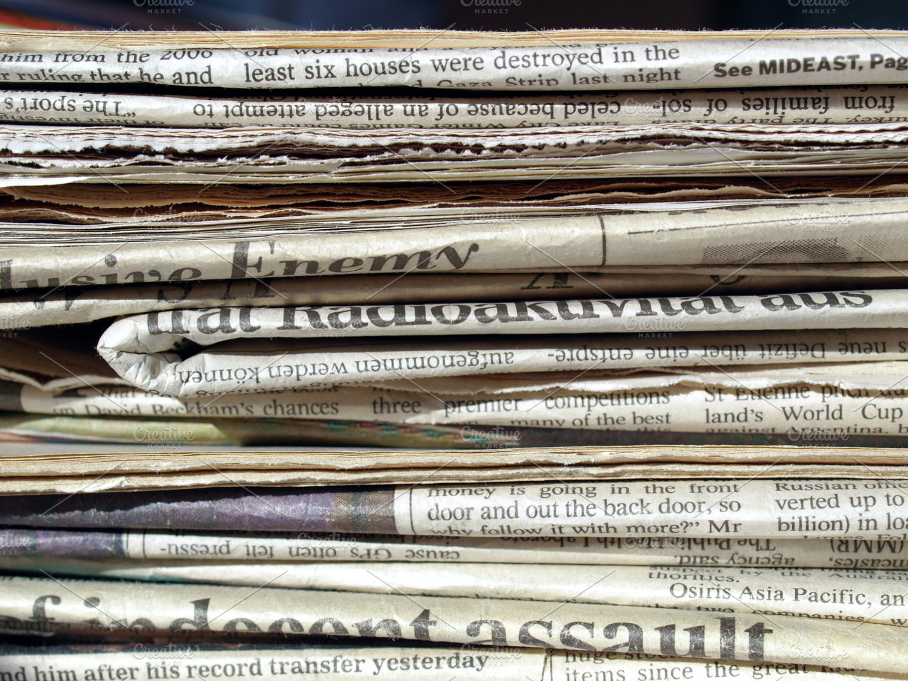 Newspapers featuring newspaper, newspapers, and news