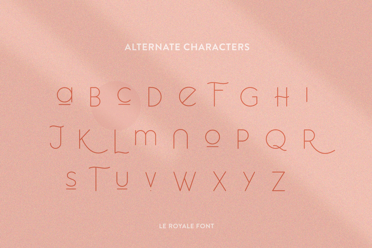 Le Royale Font preview 8