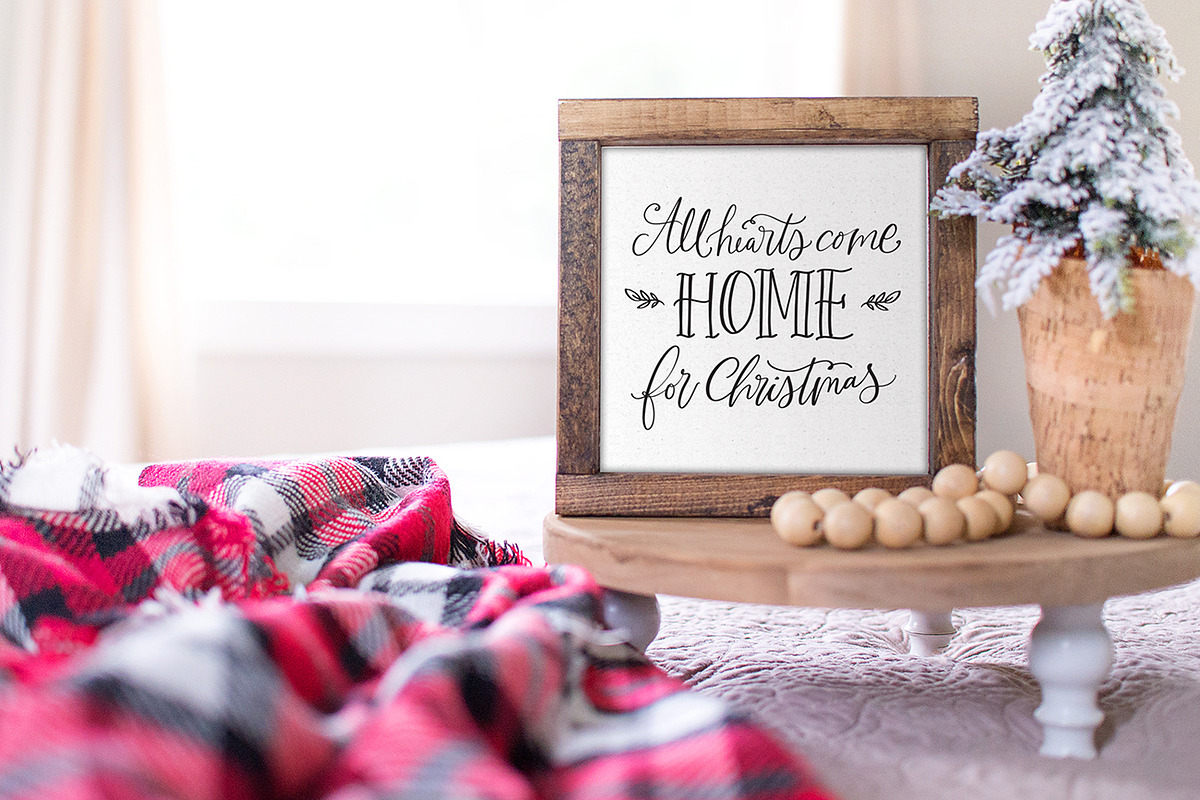 A Handlettered Christmas, a Decorative Illustration by Nicky Laatz (Photo 15 of 18)