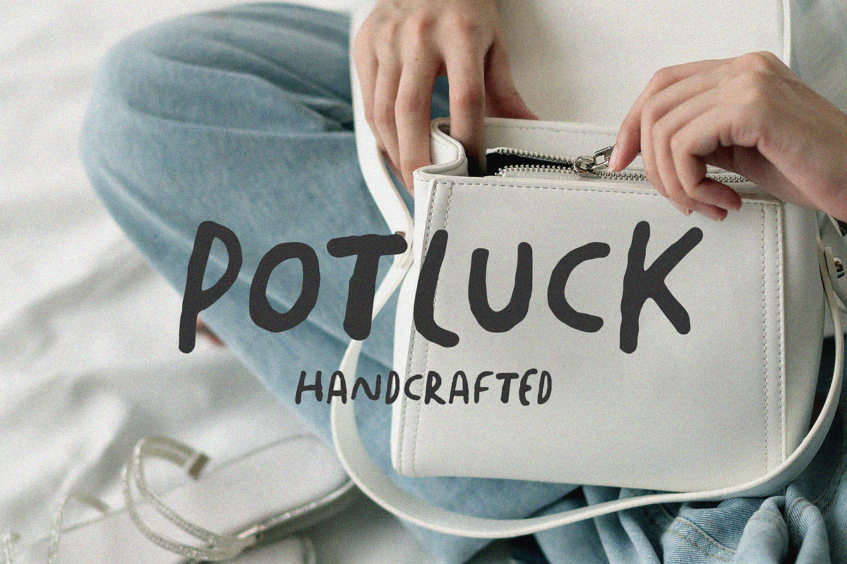 Rindu Hujan Font, a Handwritten Font by Timurtype (Photo 4 of 7)
