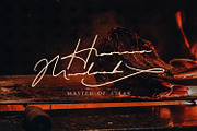MASCULIN - The Real Signature Font, a Script Font by Graphicfresh (Thumbnail 4 of 8)