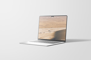 Macbook Pro & Clay Mockup