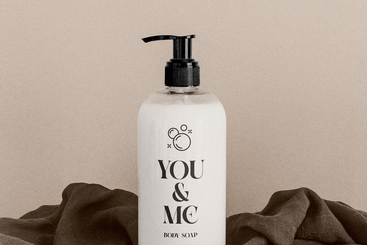 Garper Elegant Serif Font Typeface, a Serif Font by Graphicxell (Photo 8 of 10)