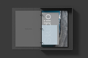 Binder 02 Standard Mockup