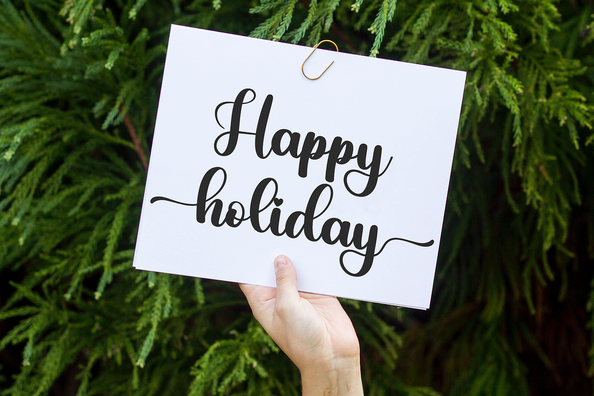 marryou a script with elegant swash, a Script Font by BearyType Studio (Photo 8 of 8)