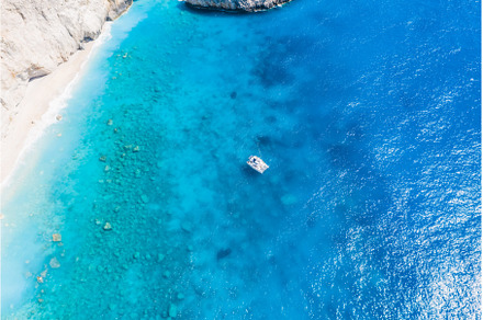 Aerial shots of famous tourist, a Nature Photo by Igor Tichonow