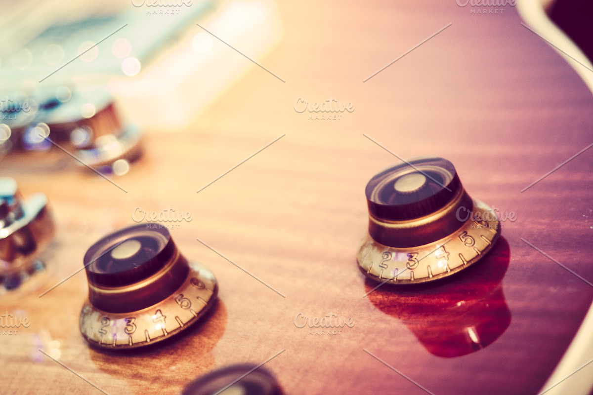 BUNDLE: Vintage Guitar Les Paul, an Arts & Entertainment Photo by PixelPerfect (Photo 1 of 5)