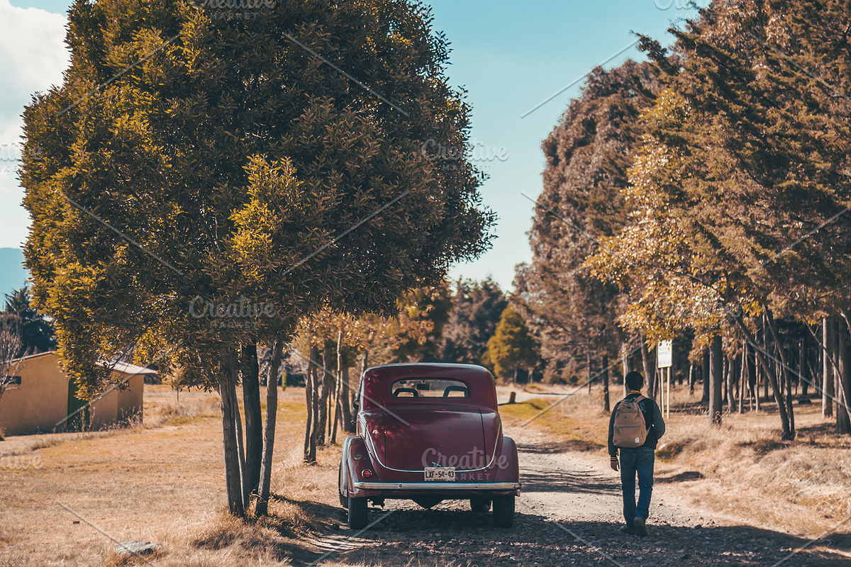 Premium Vintage Lightroom Preset, an Action Add-On by I & M Lightroom Presets (Photo 4 of 6)