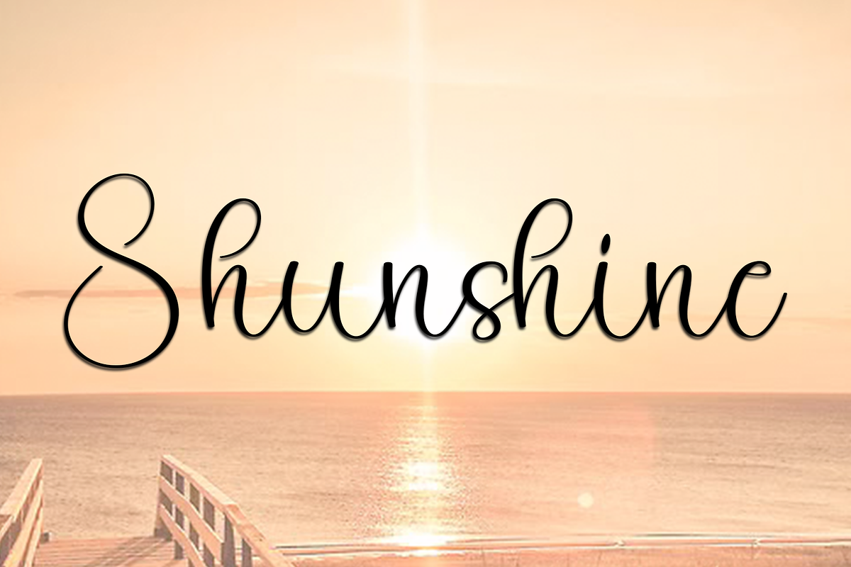 Santanight, a Handwritten Font by FreshTypeINK (Photo 5 of 8)