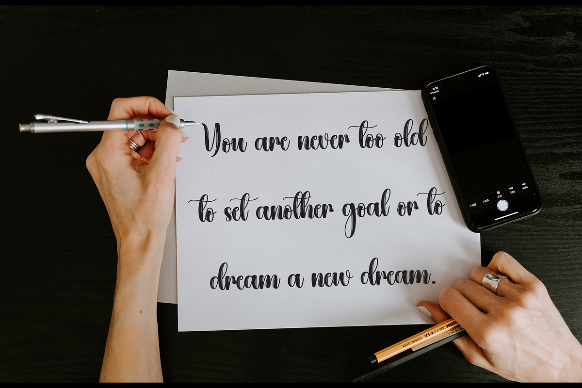 Outside | Script Font, a Handwritten Font by Scratchones (Photo 5 of 8)