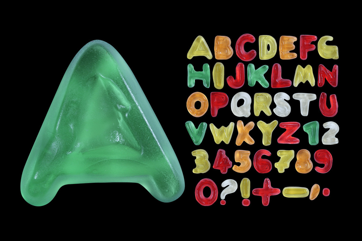 Haribo Font, a Serif Font by Handmadefont (Photo 2 of 8)