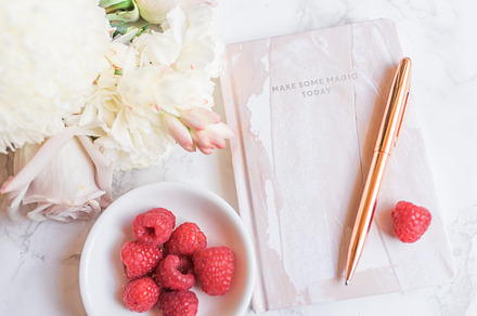 Raspberry Blush Desktop
