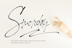 LovingCeline SVG Script Brush Font