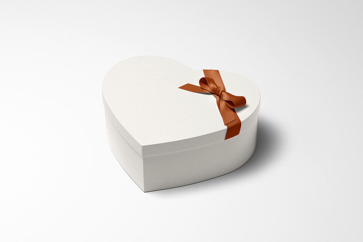 heart-shaped gift box mockup, a Packaging Mockup by EFORIA (Photo 3 of 5)