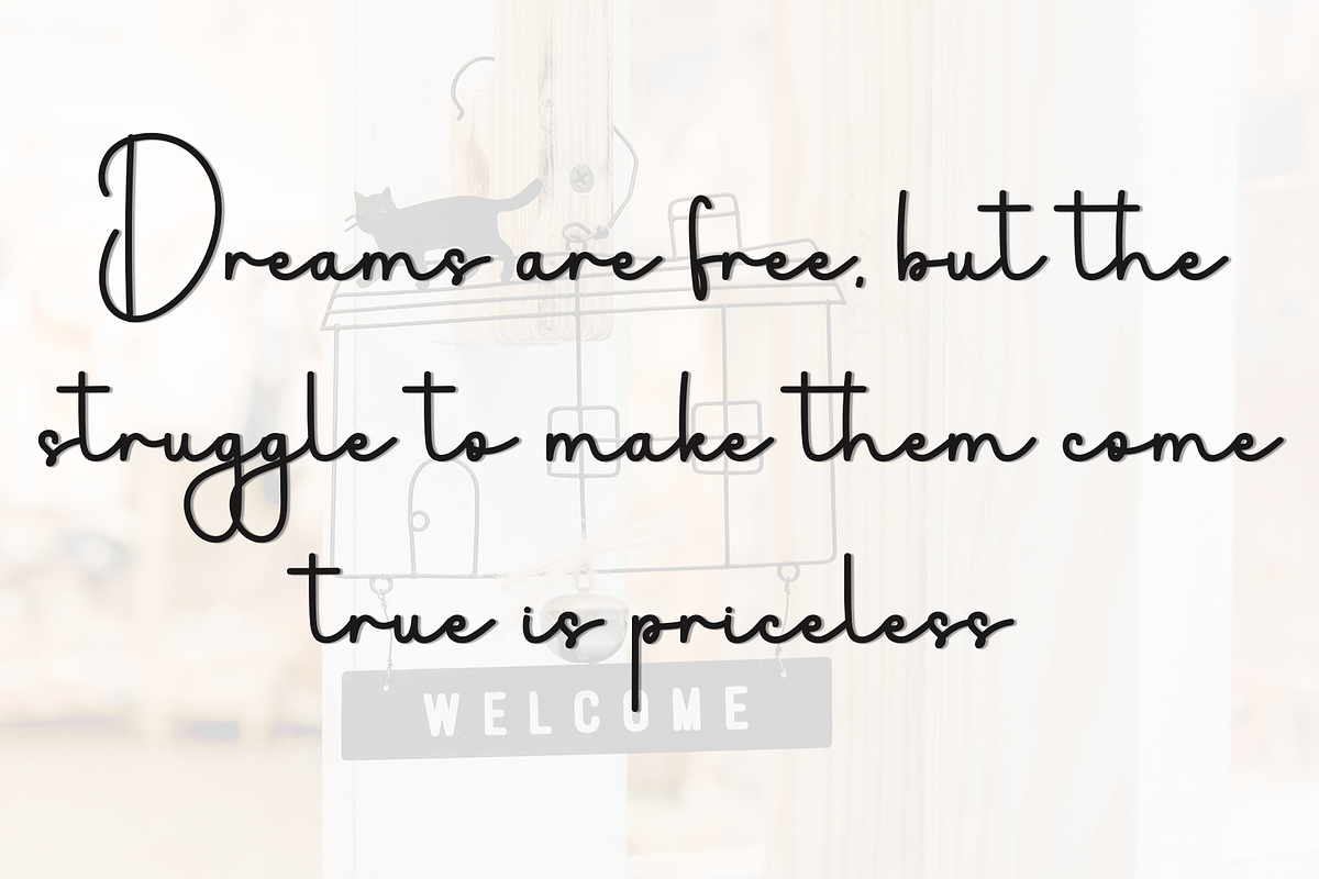 Nanoparticles, a Handwritten Font by InermediaSTUDIO (Photo 6 of 8)