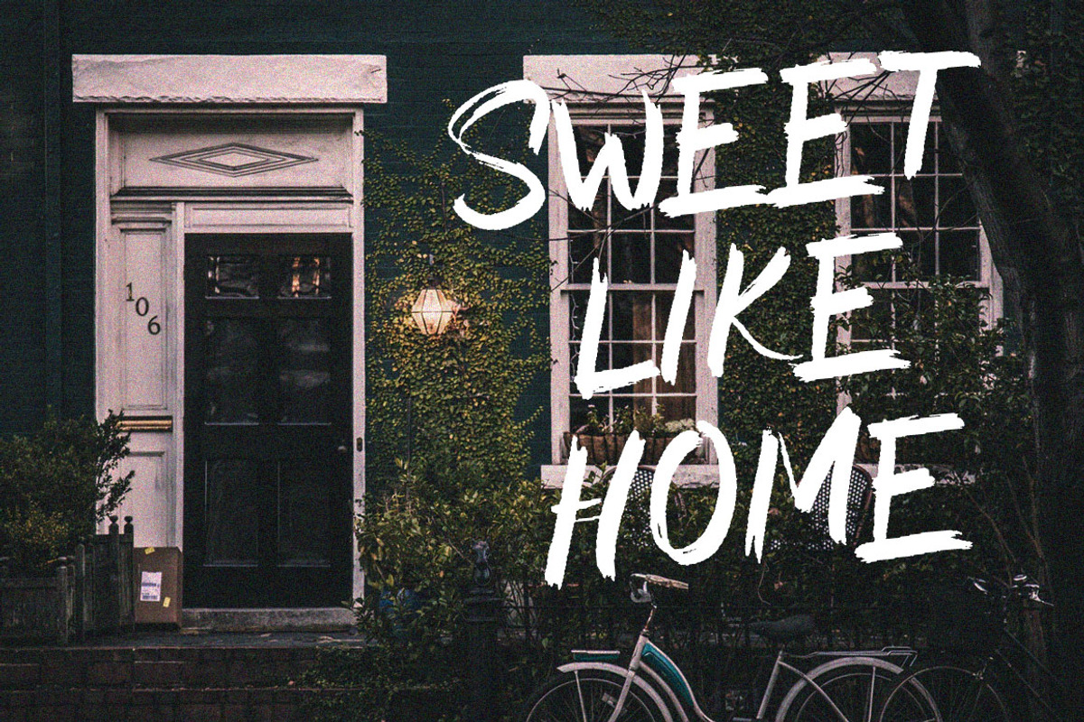 Amor Delova Brush Font, a Blackletter Font by Kotak Kuning Studio (Photo 4 of 6)