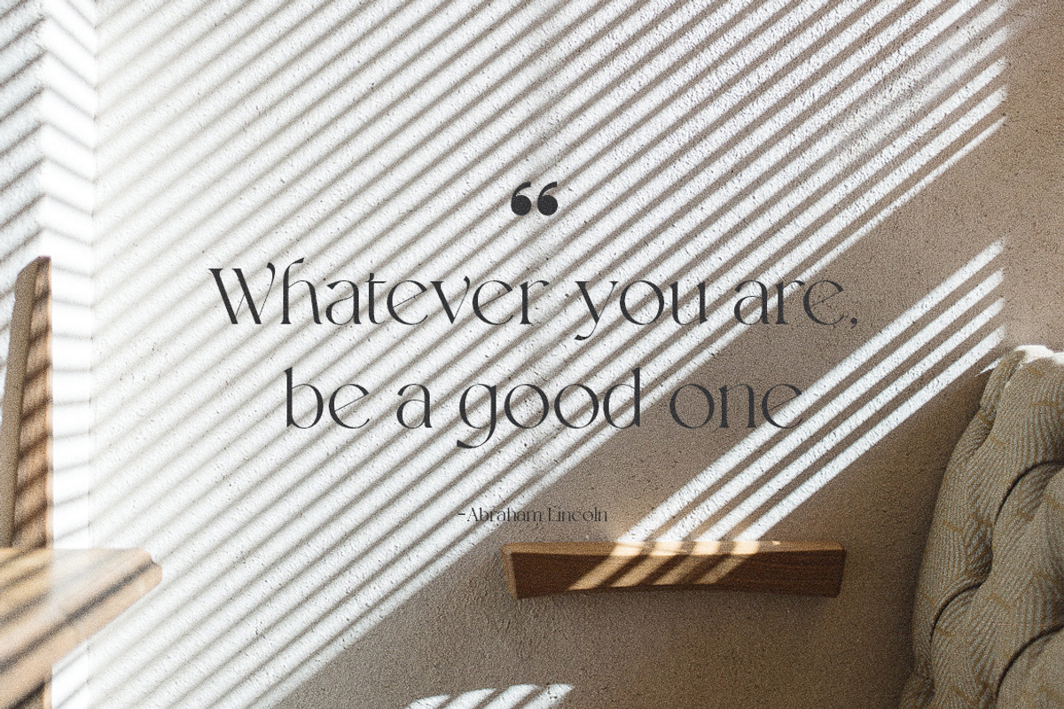 Relight - Modren Serif, a Serif Font by dealitastudio (Photo 3 of 11)