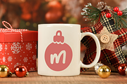 Xmas Night is a display font, a Handwritten Font by Brown Cupple (Thumbnail 3 of 6)