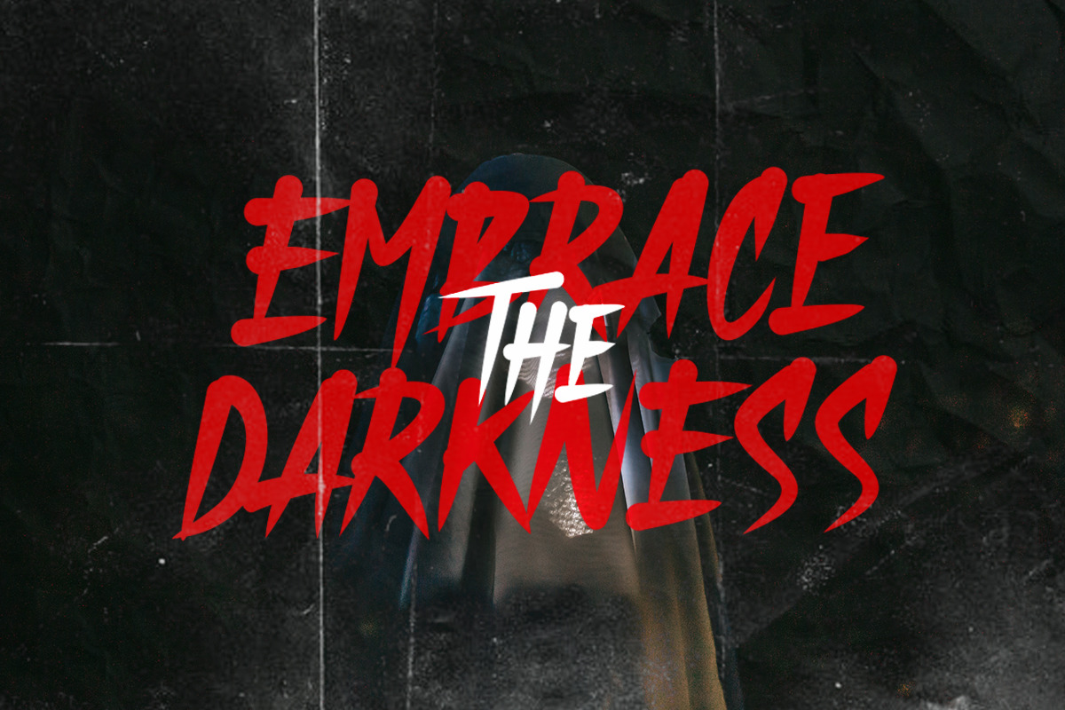 Dughon | Halloween Brush Font, a Handwritten Font by Pentagonistudio (Photo 3 of 10)