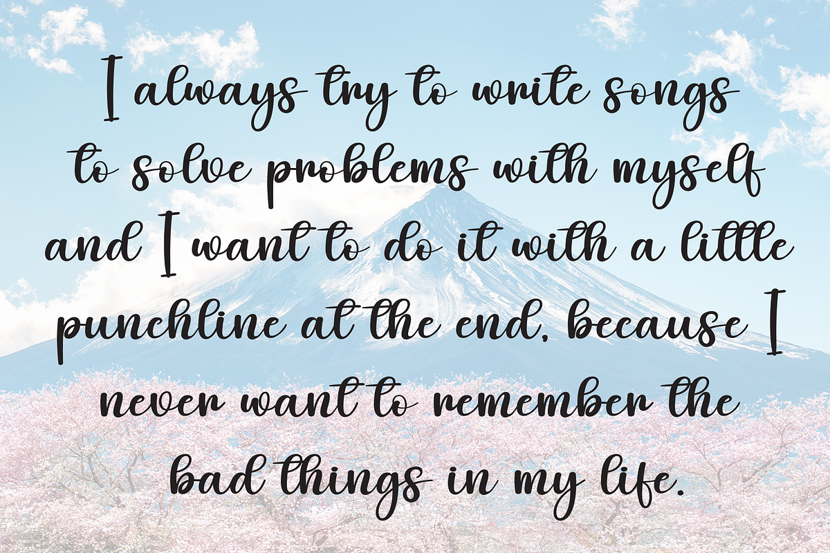 Delight Santa | Script Font, a Handwritten Font by Scratchones (Photo 6 of 9)