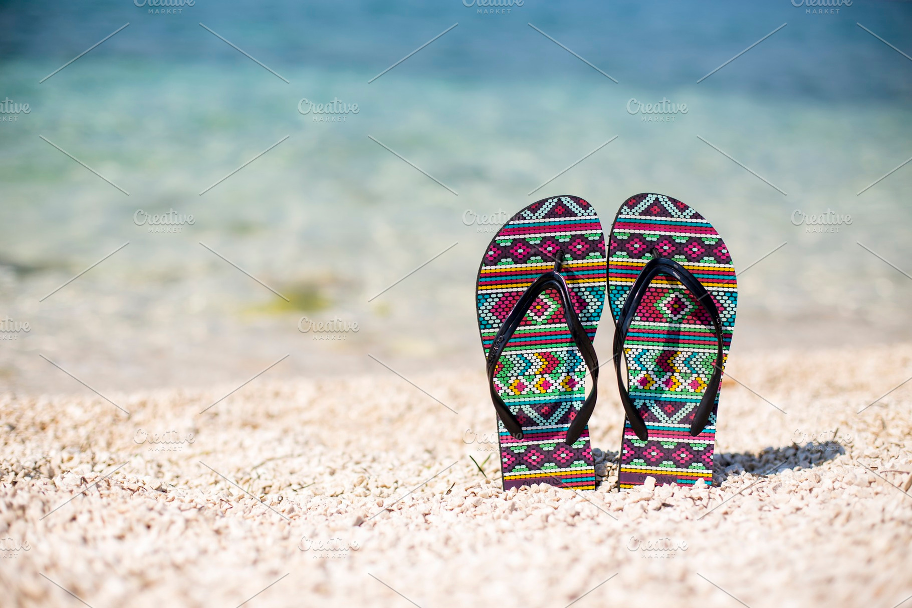 Summer Flip Flops V., a Background Photo by Punto Photo