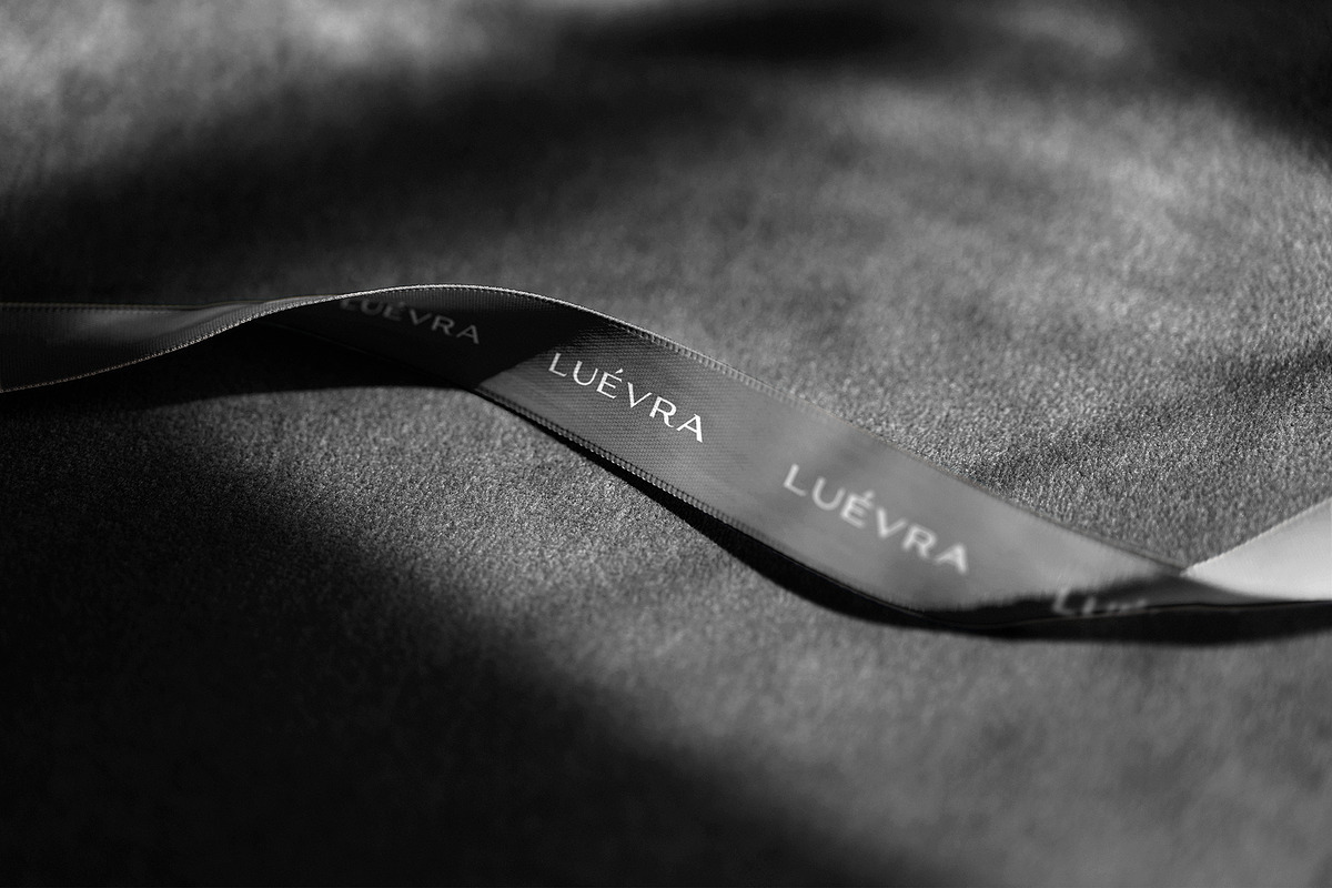 Logo Mockup Luxury Ribbon Lace, a Packaging Mockup by Asylab (Photo 3 of 5)