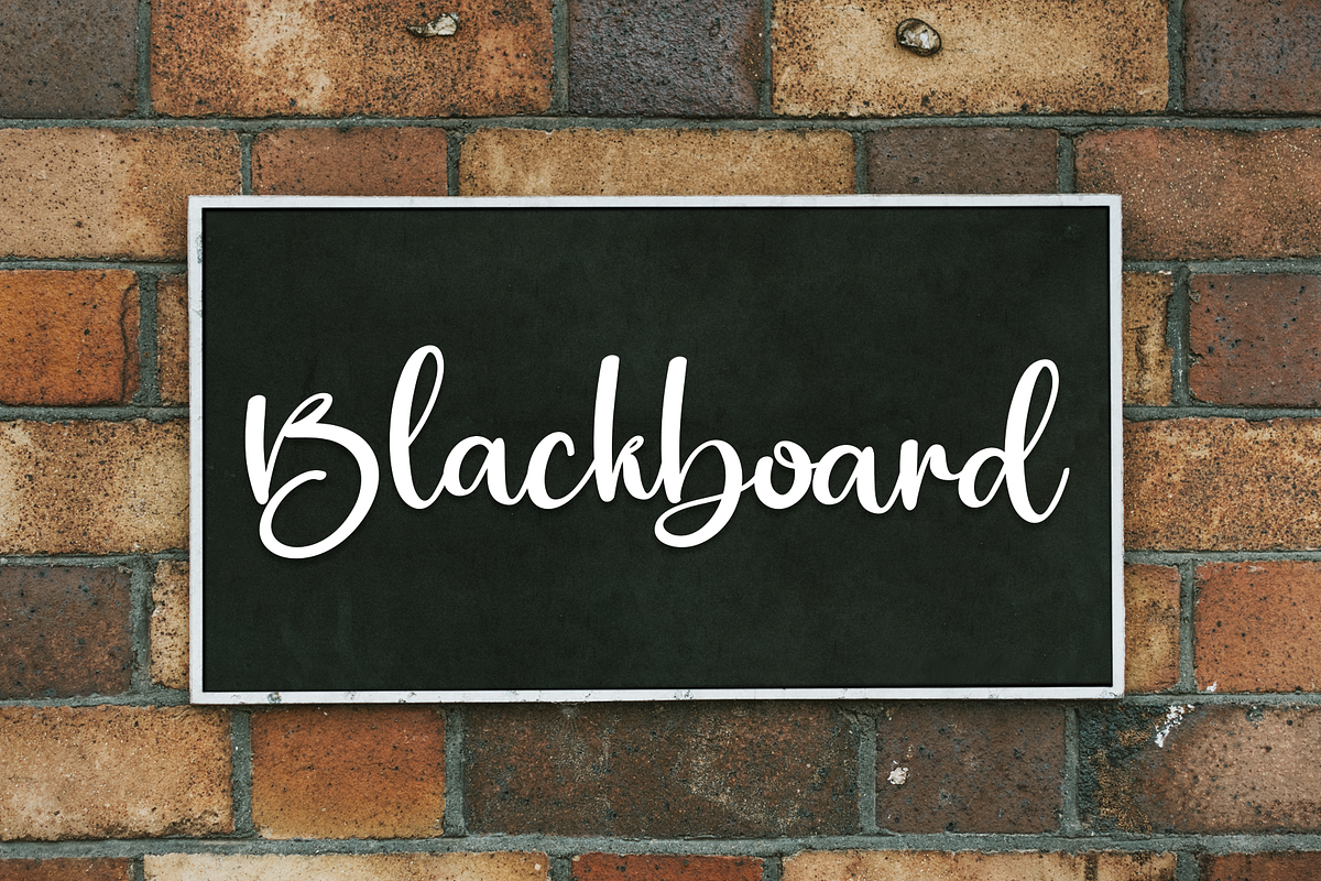 Beelover | Script Font, a Script Font by Scratchones (Photo 8 of 8)