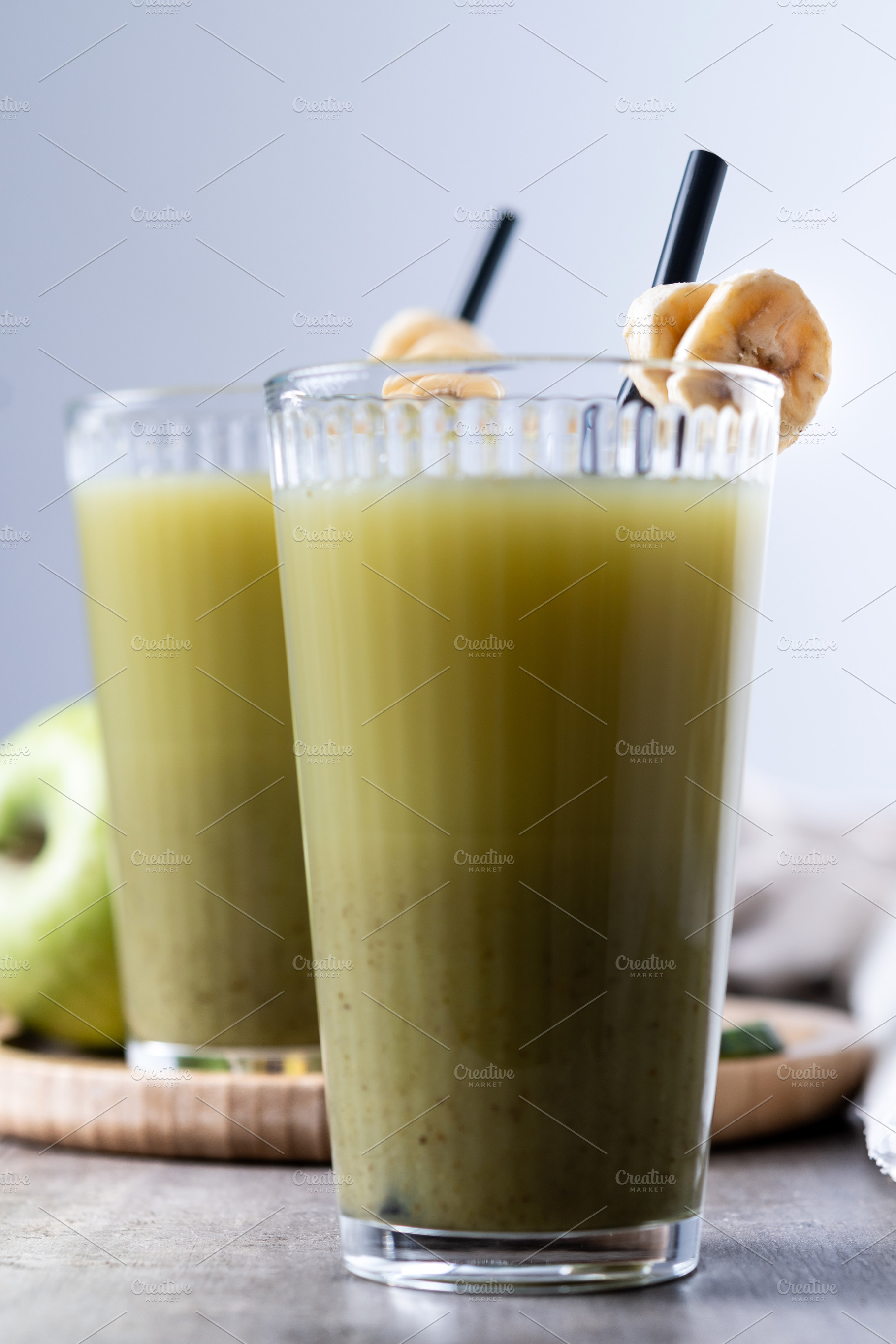 Green smoothie with spinach,banana, apple, and lemon, a Food & Drink Photo by etorres69