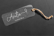 Girl Lova - Lovely Font, a Script Font by Ibrahima_Studio (Thumbnail 6 of 9)