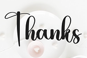 Simple Elegant, a Handwritten Font by InermediaSTUDIO (Thumbnail 6 of 8)