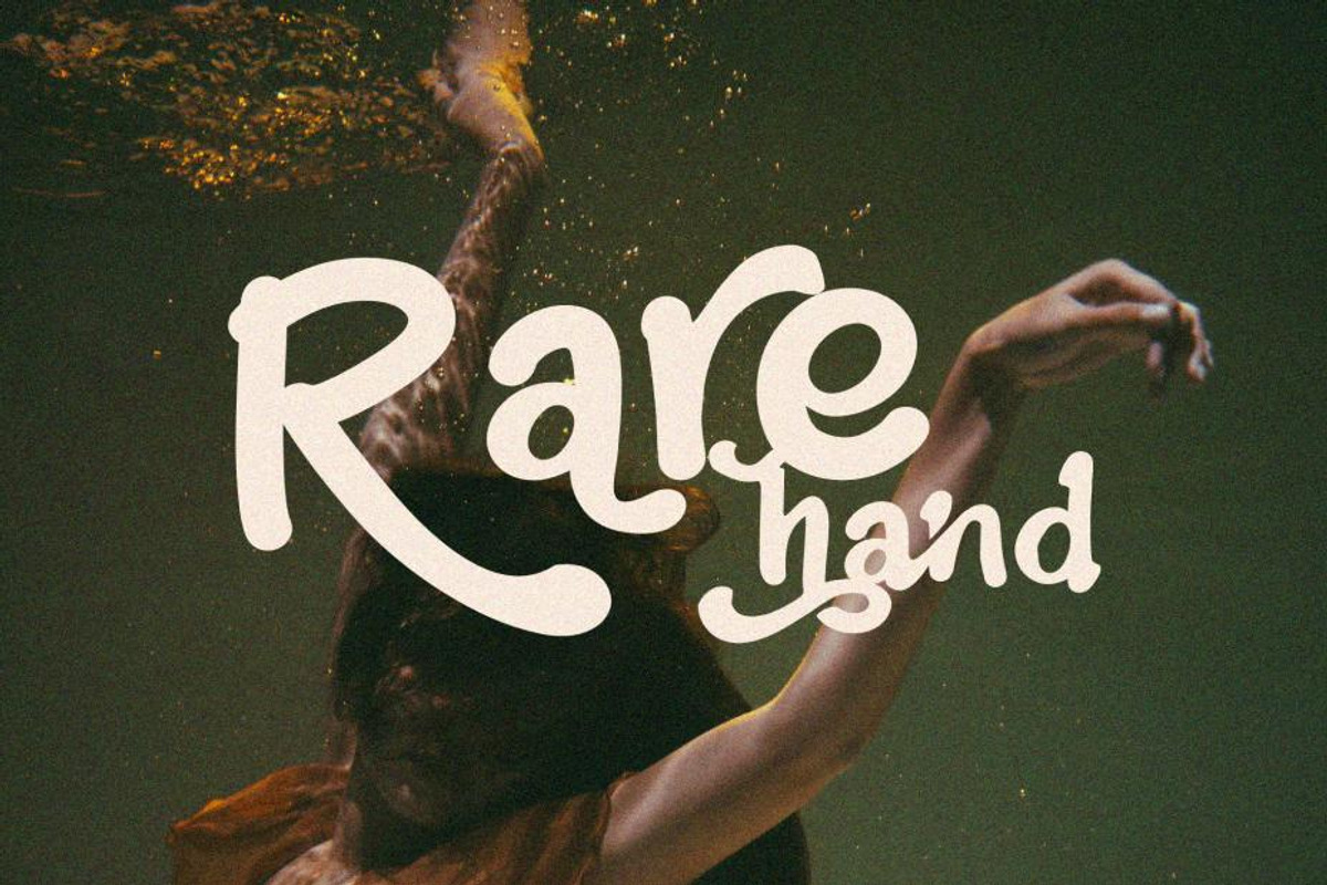 Bapher Groovy Font, a Sans Serif Font by Angkalimabelas (Photo 3 of 4)
