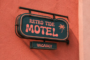 Pink Beach - Groovy Display Font, a Sans Serif Font by Gumrega Studio (Thumbnail 4 of 8)