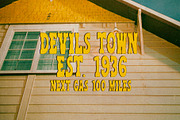 Devils Town | Vintage Horror Font, a Handwritten Font by Madeline ODonoghue Design (Thumbnail 8 of 11)