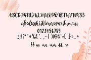 Lovely Mamma, a Handwritten Font by nongnuchpolyiam1 (Thumbnail 6 of 6)