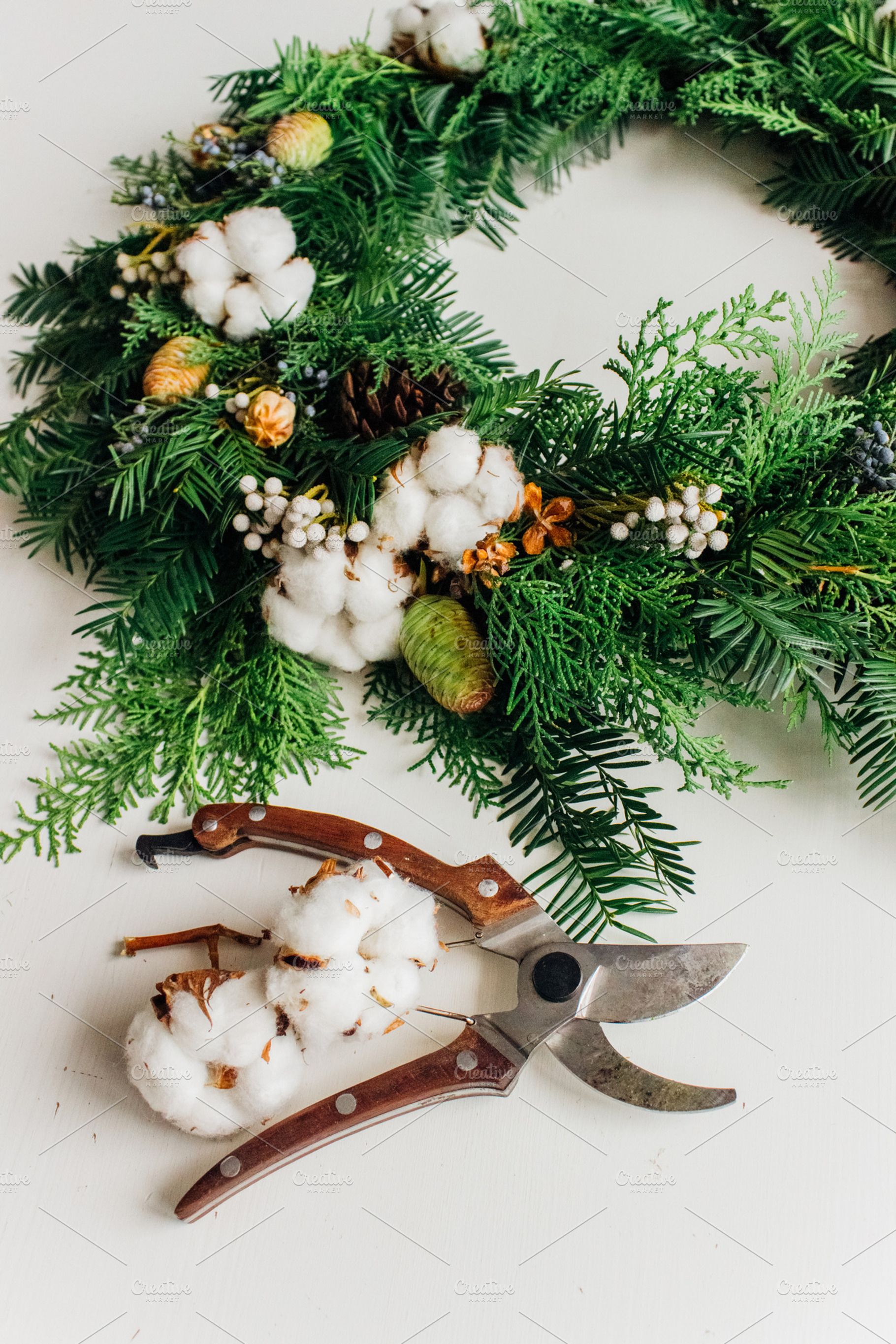 Handmade christmas wreath, a Photo by Julia Ether