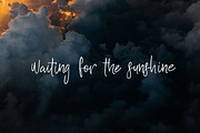Earnis, a Script Font by vuuuds (Thumbnail 4 of 6)