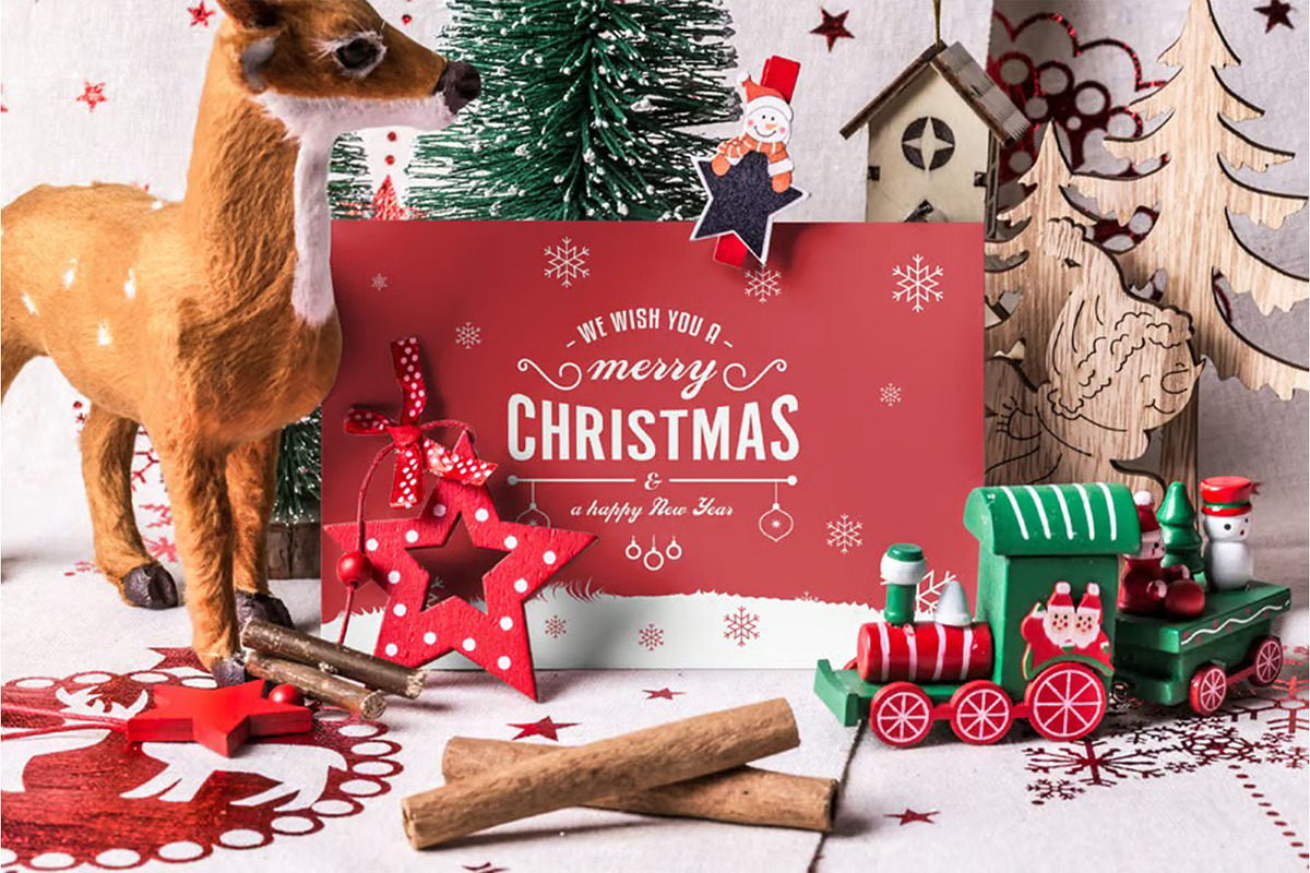 Christmas Mock-up, an Advertising Mockup by zippypixelstudio (Photo 12 of 13)