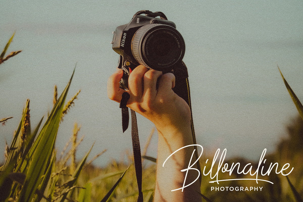 Paragraphy script font, a Script Font by MJtypefoundry (Photo 6 of 12)
