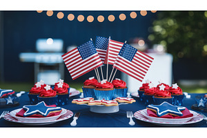 Festive Fourth of July table setting, an Illustration by tilialucida