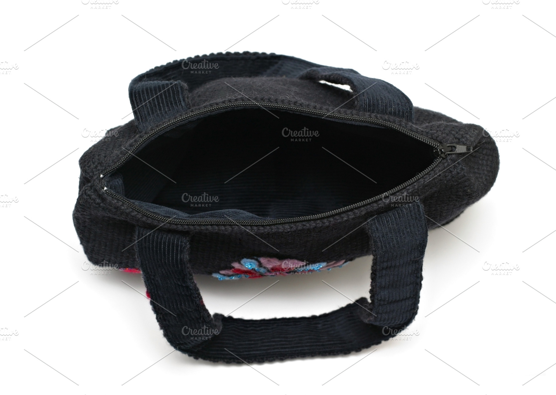 Handmade wool bag, a Photo by saiko3p