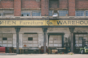 3Lines_FurnitureBuilding.jpg