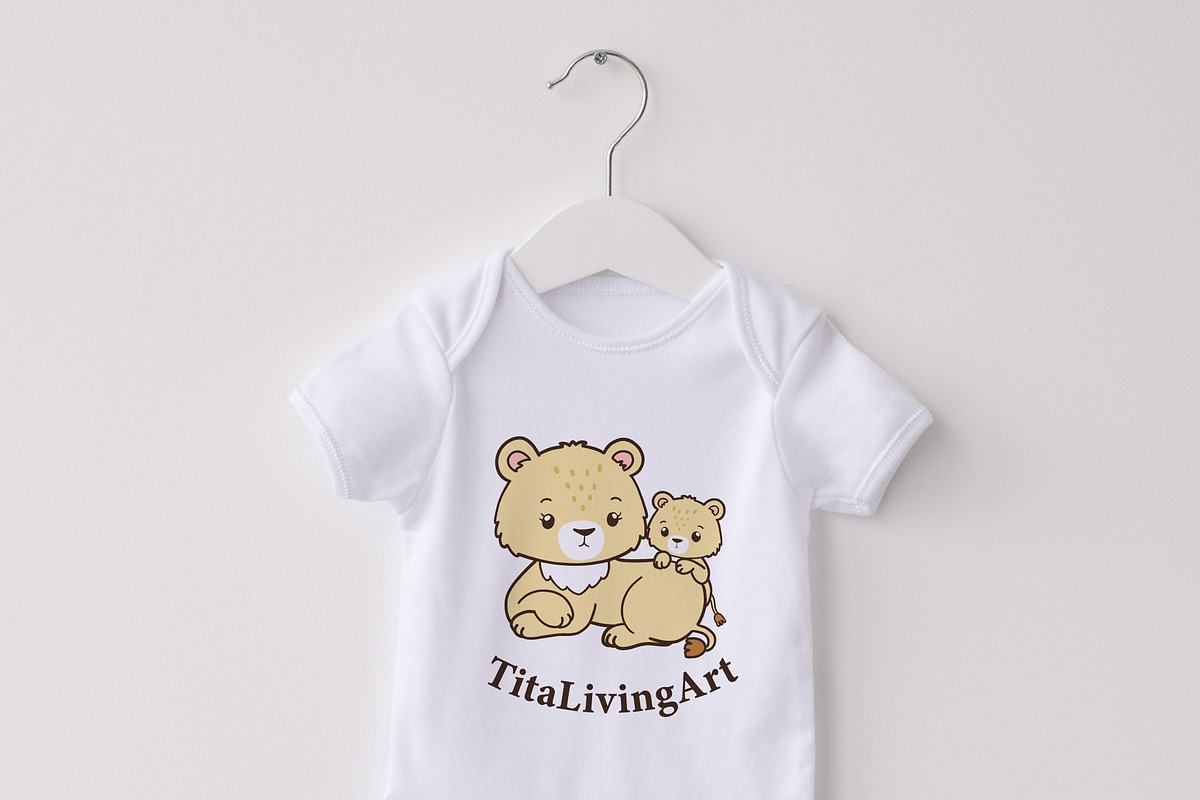 Lion mom SVG, Mother's day with lion, an Animal Illustration by TitaLivingArt (Photo 6 of 9)
