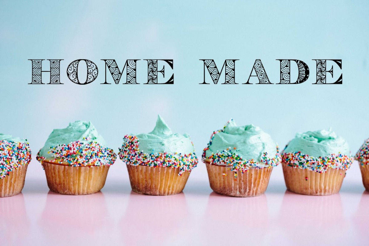 Digizen Decorative Font preview 2