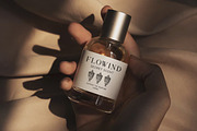 Valorax – Elegant Luxury Serif, a Serif Font by Brand Earth (Thumbnail 7 of 10)
