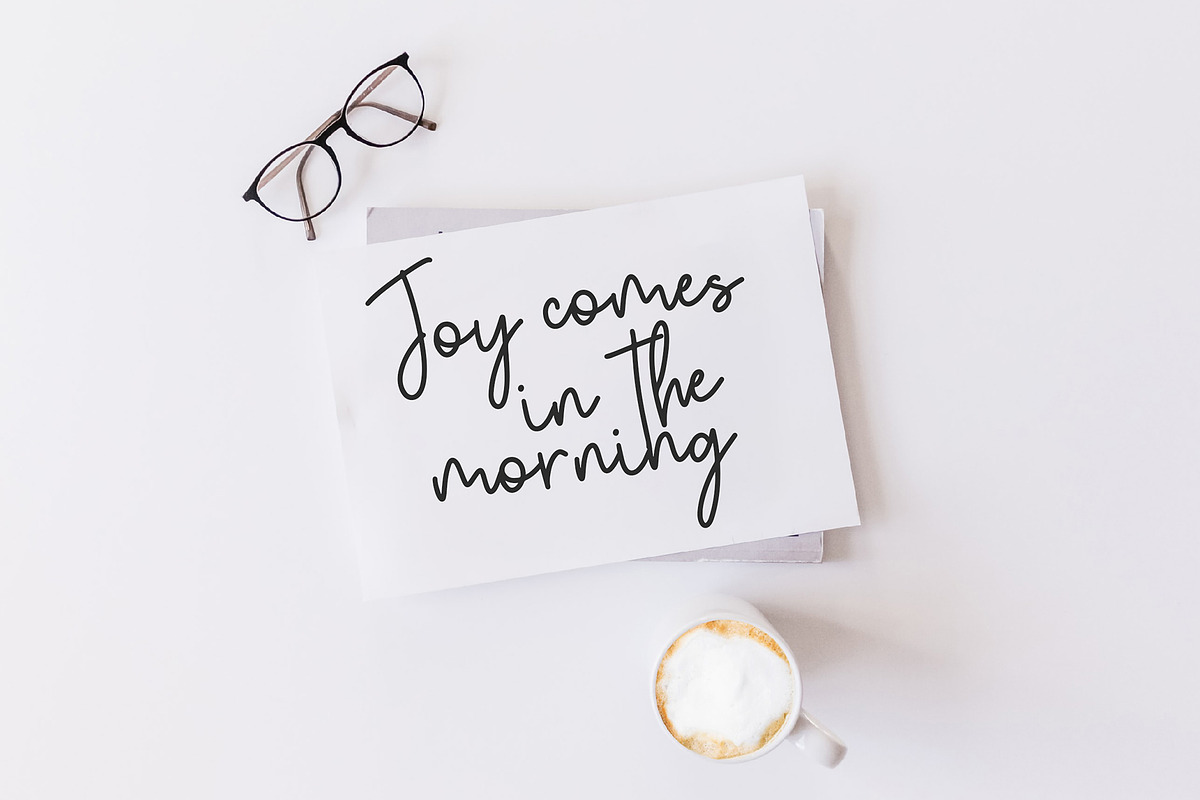 Autumn Fairy Signature Monoline Font preview 7