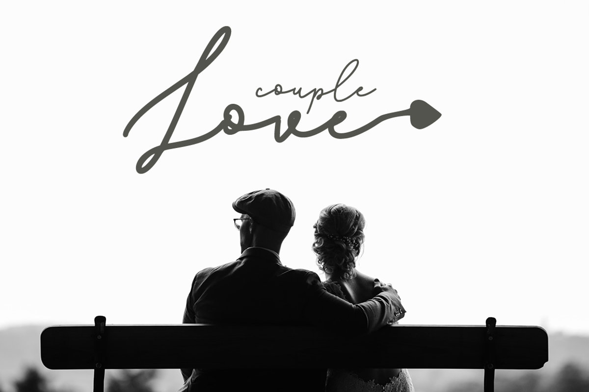 love in lose, a Script Font by cocodesign (Photo 4 of 5)