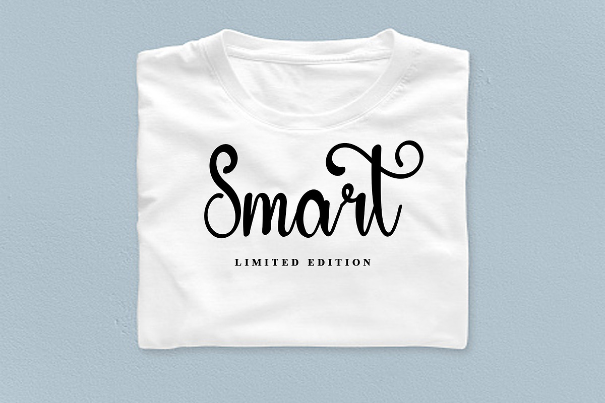 Sparkling, a Handwritten Font by InermediaSTUDIO (Photo 2 of 7)